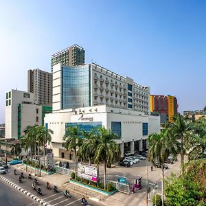 Orchardz Hotel Industri Jakarta Kemayoran